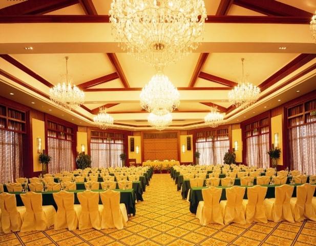 Phoenix Hotel Wuyi Цзянминь Екстер'єр фото