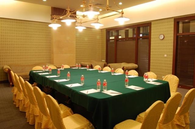 Phoenix Hotel Wuyi Цзянминь Екстер'єр фото